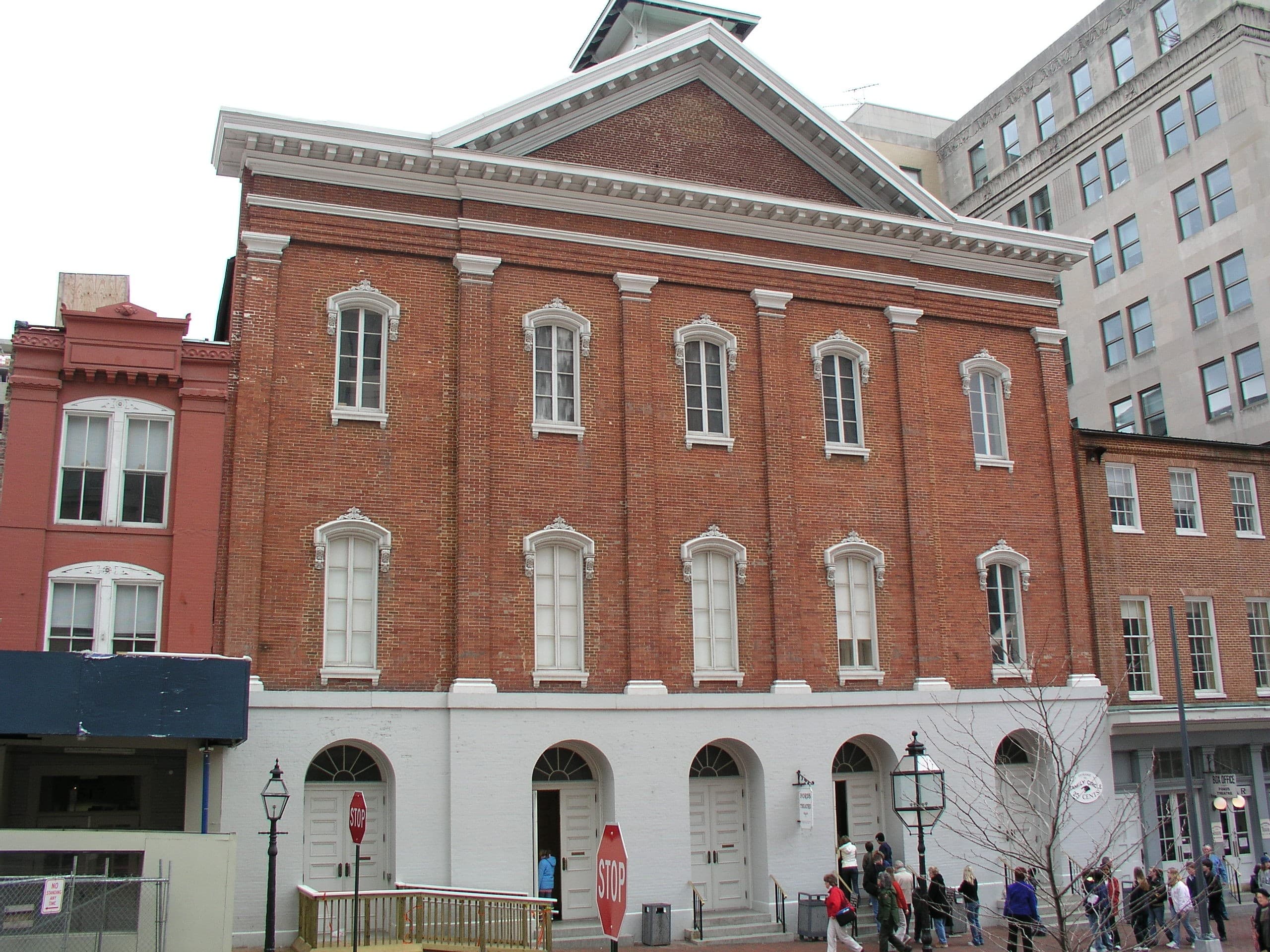 Picture of the front of Ford's Theatre